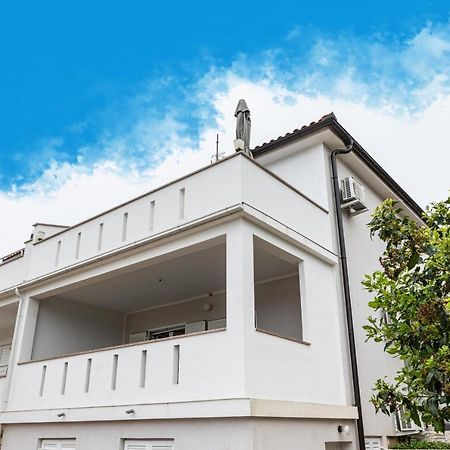 Apartmani Jasarevic Šilo Екстериор снимка