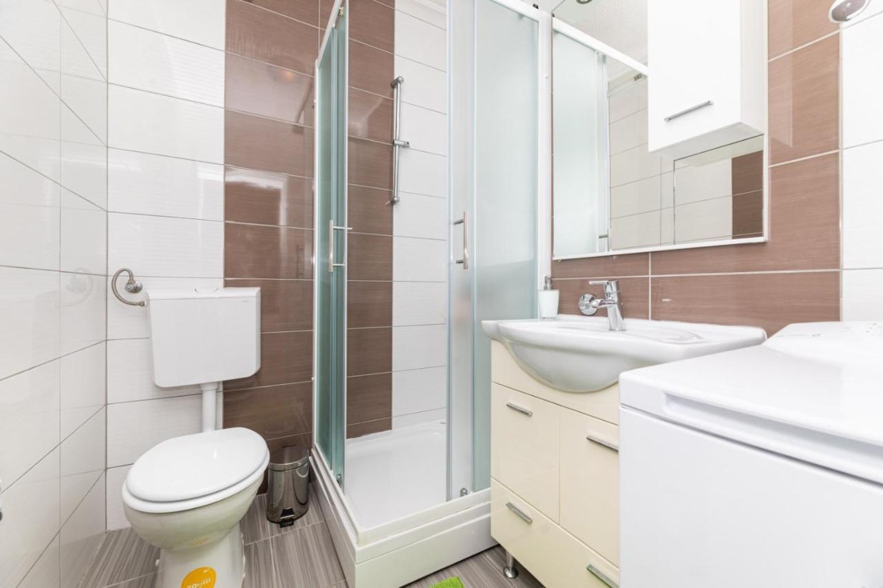 Apartmani Jasarevic Šilo Екстериор снимка