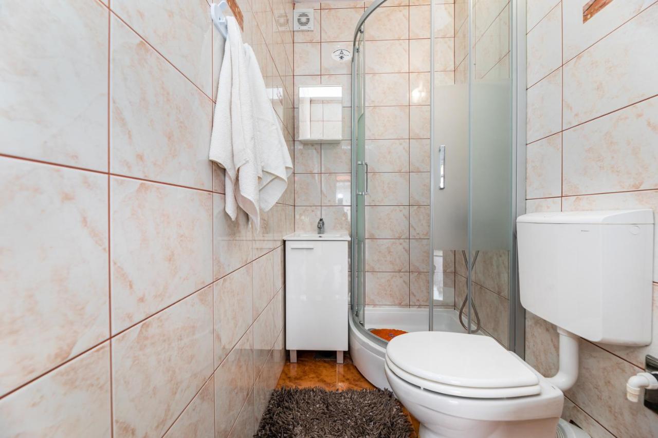 Apartmani Jasarevic Šilo Екстериор снимка