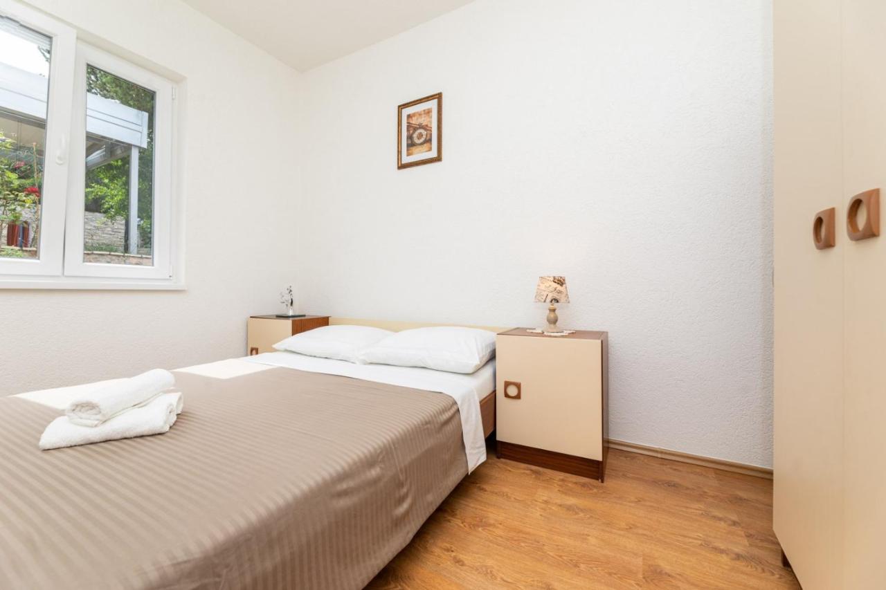 Apartmani Jasarevic Šilo Екстериор снимка